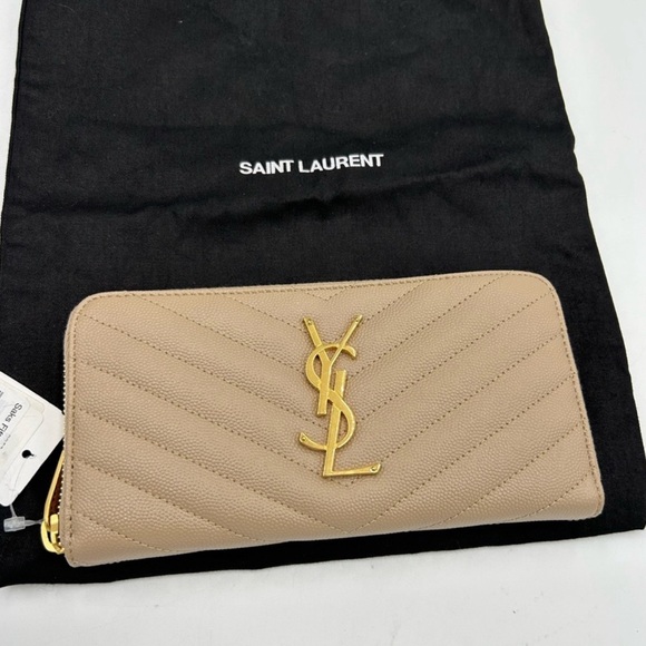Women’s SaintLaurent YSL monogram calf skin zip around Wallet made in Italy - Picture 1 of 11